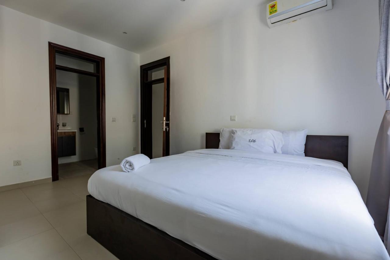 Accra Fine Suites - Henrietta'S Residences Екстер'єр фото